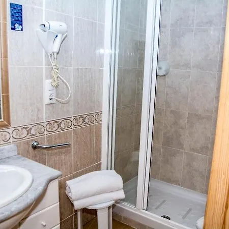 Torre San Juan Hotel 2*