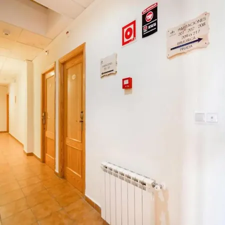 Torre San Juan Hotel 2*